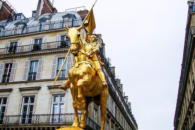1 day in Paris with Friendly Local Guide - Lunch, photos, and the human side of the tour