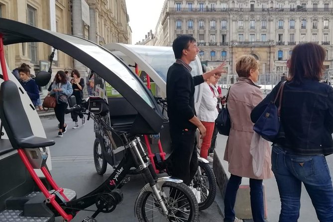 1 or 2-Hour Pedicab tour of Lyon - Along the Rhône: Panoramic Views Toward Fourvière and Croix-Rousse