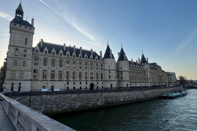 2 & 4 Days Paris Golden Pass with Hop-On Hop-Off Seine River Boat - A two-day plan can become stressful