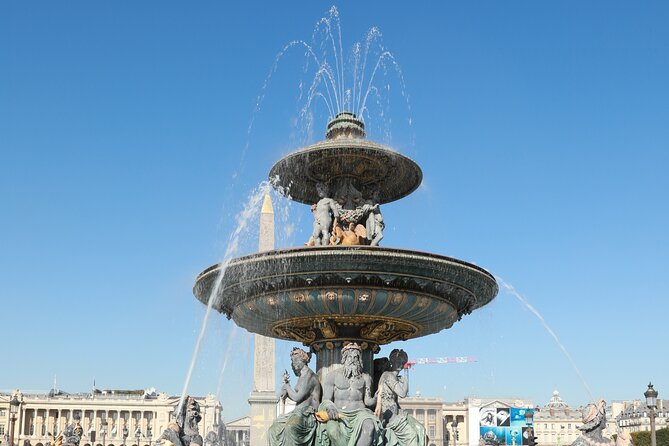 2-Hour Private Paris Champs-Élysées Walking Tour - Pace, meeting points, and practical planning