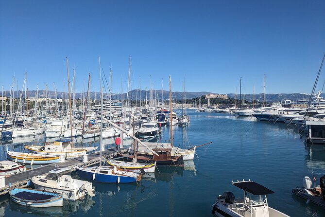 2 Hour Walking Tour in the Old Town of Antibes - Marche provencal: a market stop that feeds your senses