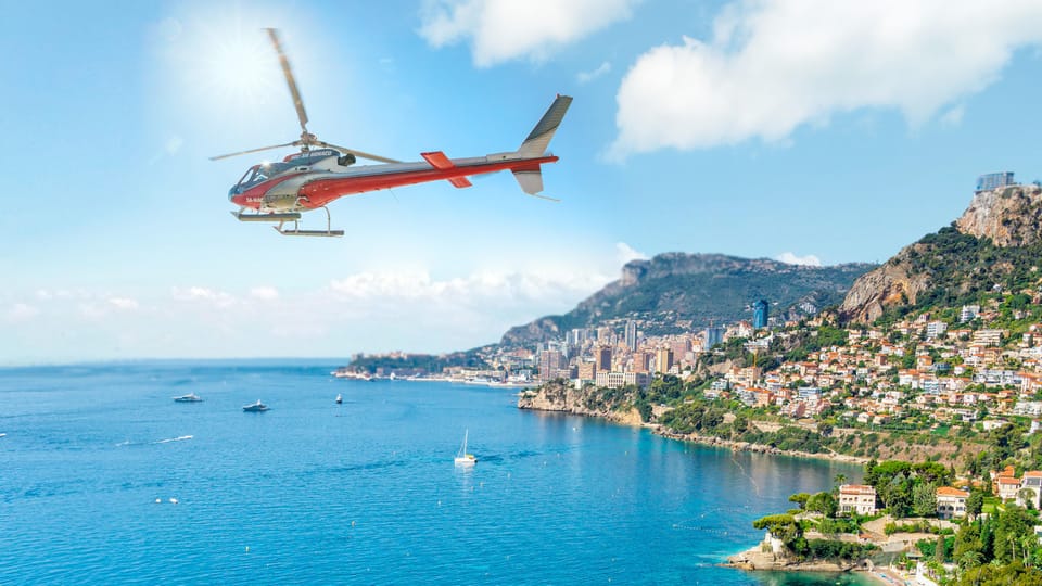 20-minute panoramic flight from Monaco - From Monaco heliport to the Riviera sky