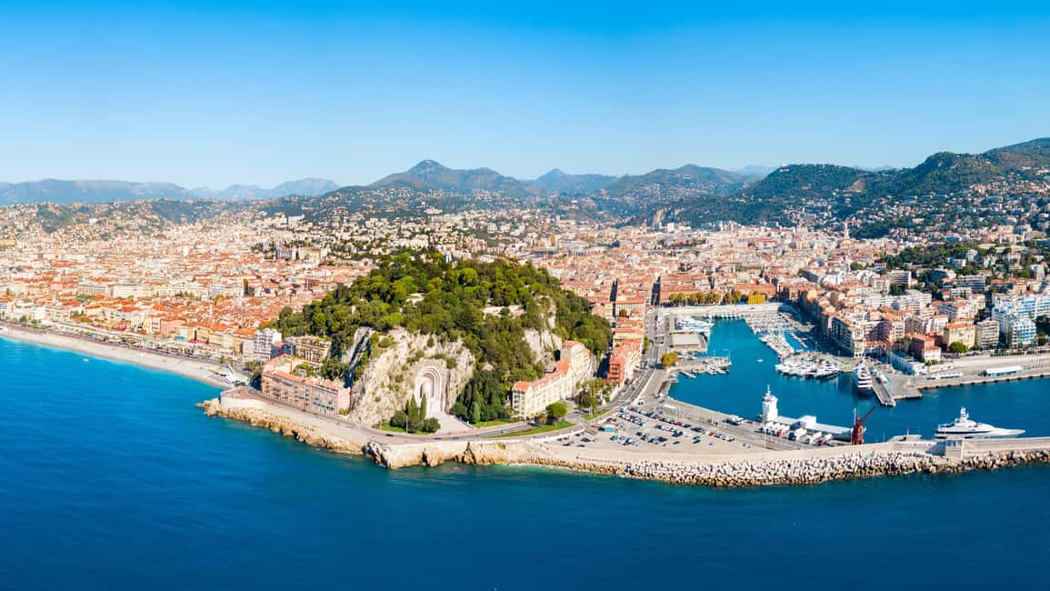 20-minute panoramic flight from Nice - Seeing the Côte d’Azur from Nice Airport