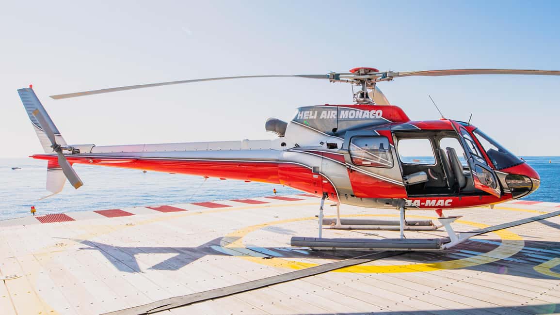 20-minute panoramic flight from Nice - Comfort, aircraft, and the private group setup