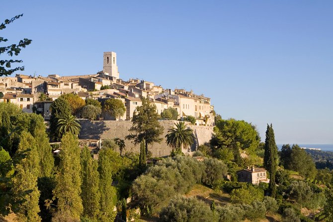 3 Countries in 1 day with Tour Company recommended by Rick Steves - Eze: two hours above the Riviera