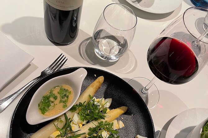3-Day Tour to the Best Food and Drink in Paris and Champagne - Taking the train from Paris to Reims