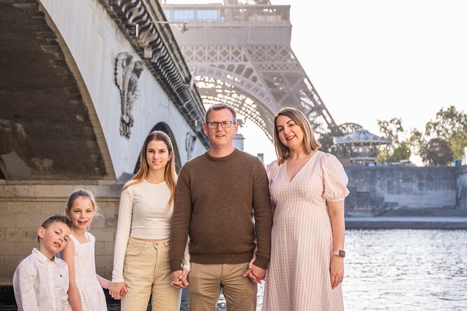30 min photosession in Paris, all photos sent and edited - Beyond couples: families, strollers, and small moments you’ll want later
