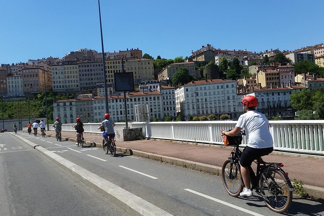 3h - Electric Bike Tour of Lyon with a Local Guide - Your E-Bike Setup: Helmet, Water, and Rain Jackets That Actually Help