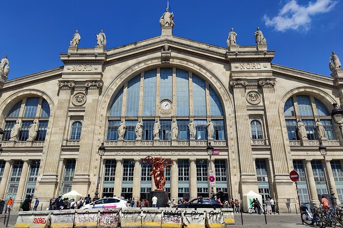 4 hours Paris Private Tour with hotel pickup & drop - Champs-Élysées from the comfort of the vehicle