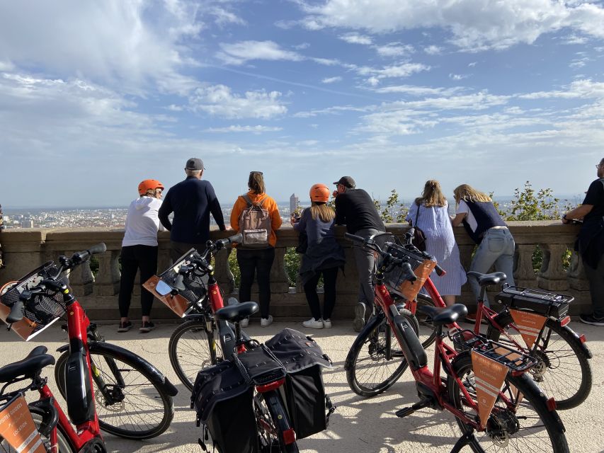4h Complete Lyon Experience - E-Bike, Tasting & Walk - Where the tour starts and how to avoid the first-few-minutes scramble