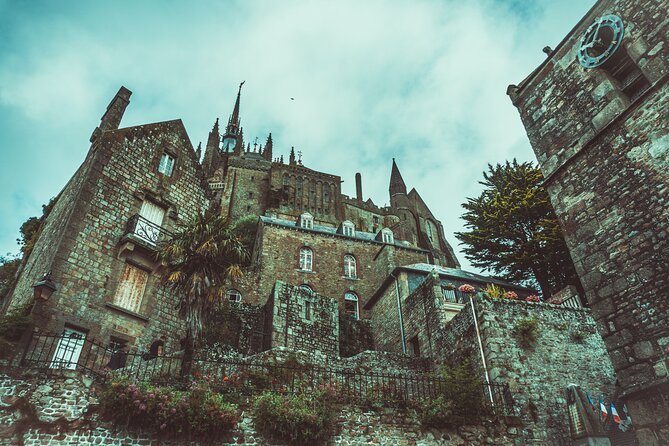 5-hour Private Tour of Mt St Michel From St Malo hotel or port - Price and Value: What $615.18 Per Person Covers