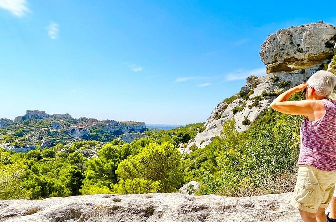 A day in Arles, Les Baux and Saint-Rémy - Arles links Roman, medieval and modern Provence