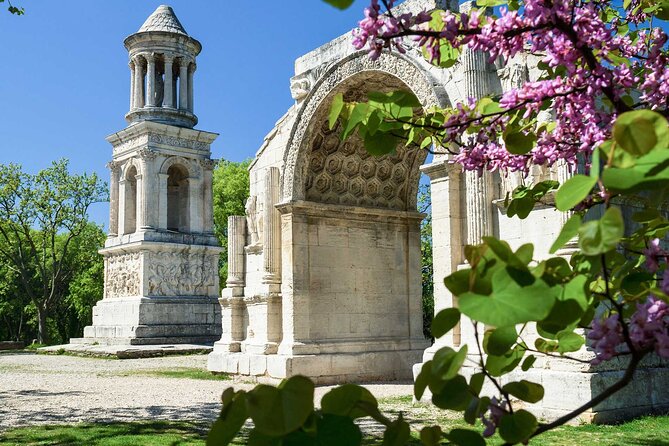 A day in Provence: Les Baux de Provence, Saint Rémy and more - What the guides add to the day