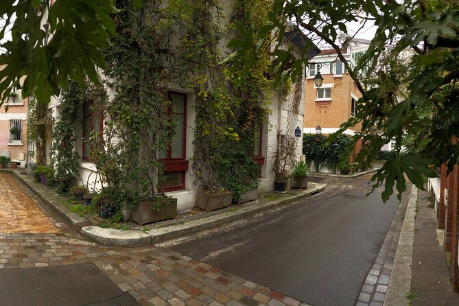 A Self-Guided Audio Tour Around Parc Montsouris - Key points at a glance