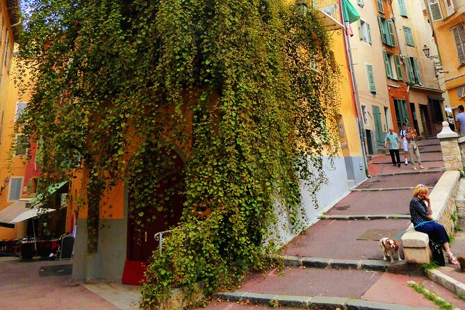 A Writer's Guide to Nice: An Audio Tour of the Old Town - Palais Lascaris and the heart of the old quarter
