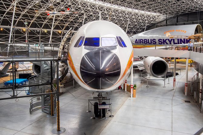 Aeroscopia Admission Ticket - Under the canopy: the big aircraft experience (Concorde, A300B, and more)