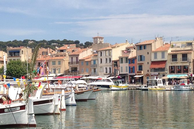 Aix-en-Provence, Cassis, Marseille - Private Tour From Marseille - Aix-en-Provence Walking Tour and Food Market: Start With Real Street-Level Provence