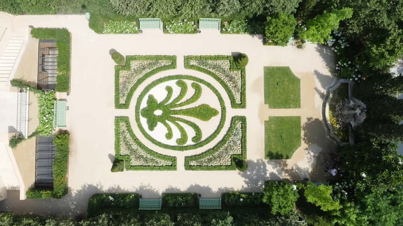 Aix-en-Provence: Caumont - Centre d'Art + Exposition - Caumont-Centre d’Art: the value behind an 18th-century mansion visit