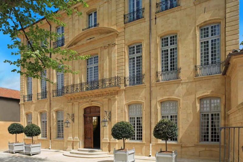 Aix-en-Provence: Caumont - Centre d'Art + Exposition - Historic rooms: walking through a marquise’s daily life