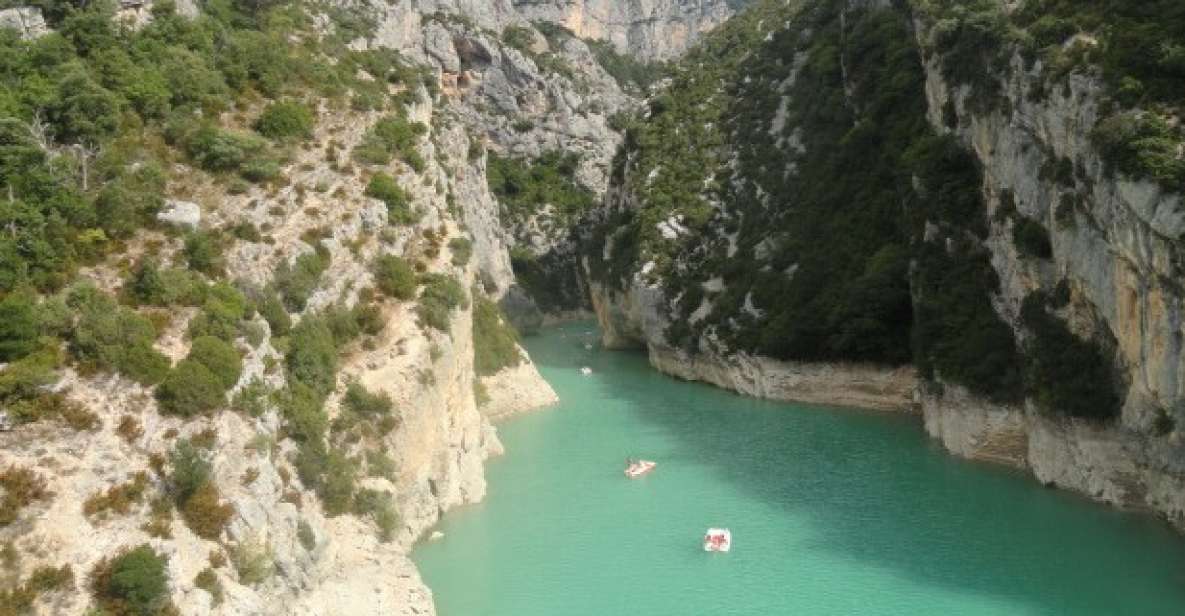 Aix-en-Provence: Verdon Canyon & Moustiers-Sainte-Marie Day - Valensole Plateau crossing: the quiet “between places” moment