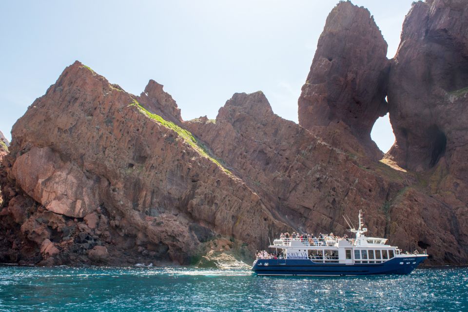 Ajaccio/Porticcio: Scandola Nature Reserve Guided Boat Tour - Gulf of Porto: why the middle stretch matters