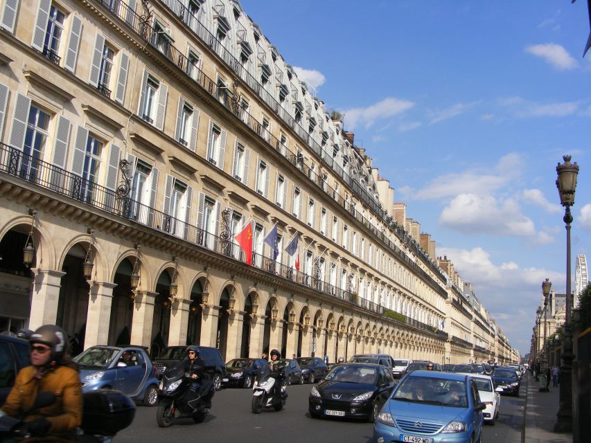 All Inclusive Private Car Tour of Paris - The Champs Elysées and Napoleon’s Arc de Triomphe