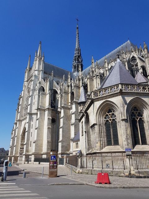 Amiens Private Guided Walking Tour - St-Leu, where the history becomes everyday life
