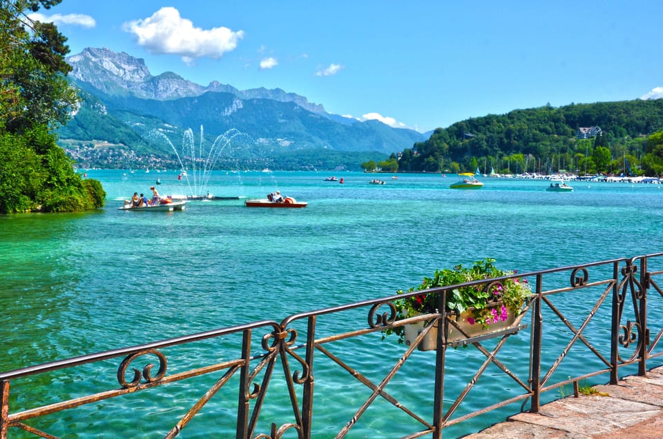 Annecy: Escape game outdoor - the shadow of the sword - Language, accessibility, and who this fits best
