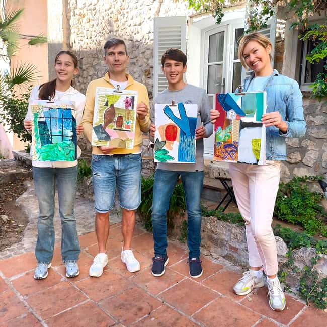 Antibes: Picasso Museum Drawing Tour Led by Local Artist - The outdoor drawing session: turning observation into a Picasso-style souvenir