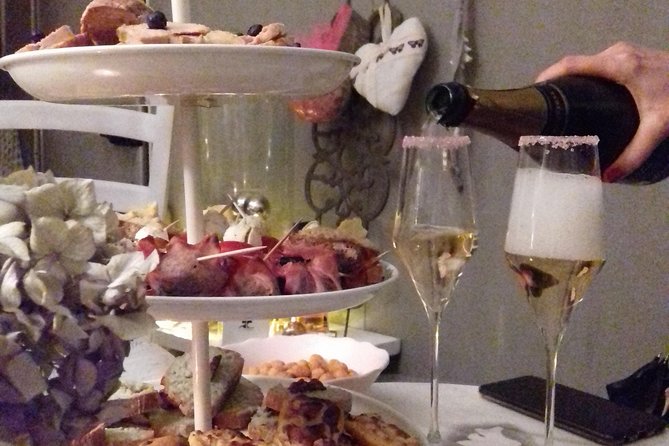 Aperitif dinner in a bohemian caravan - The experience in plain terms