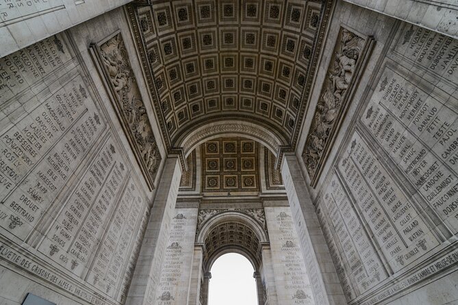 Arc de Triomphe and the Champs-Elysees Discovery Private Tour - Why this two-hour route works well in Paris