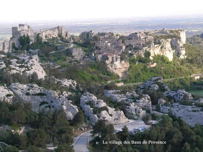 Arles, Saint-Rémy & Les Baux De Provence -7 hours - Les Baux and the art inside a working quarry