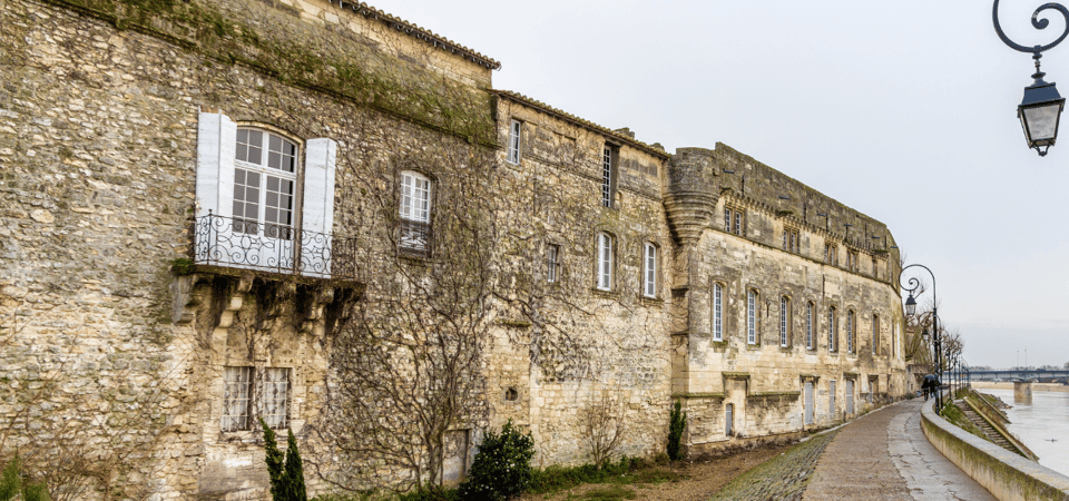 Arles Vincent Van Gogh Walking Tour with an APP - The in-between stop that makes the route feel like real streets