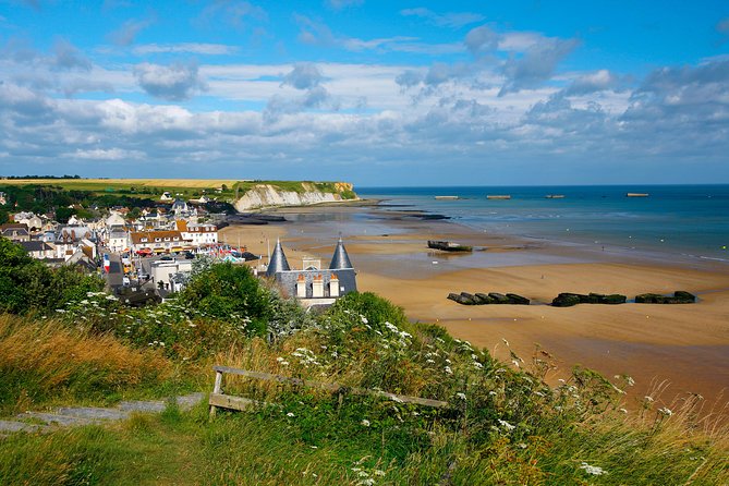 Arromanches 360 Circular Cinema Entrance Ticket - What the film actually covers (and why it works)