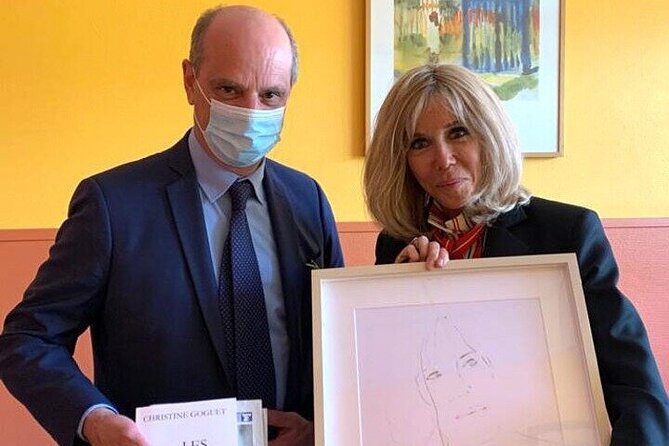 Artistic Immersion: Meet Franck SADOCK in his Studio - Political images, women, and nudes