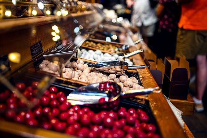 Authentic Parisian Gourmet Food Tour with 10 Local Dishes & Wines - Notre-Dame Route: Le Marais Streets, Île Views, and Pastry-Forward Tastings