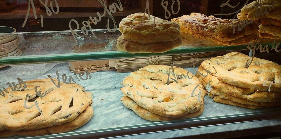 Avignon: Historic District Guided Food & Wine Walking Tour - Palais des Papes Start: Medieval Setting Meets Real Food