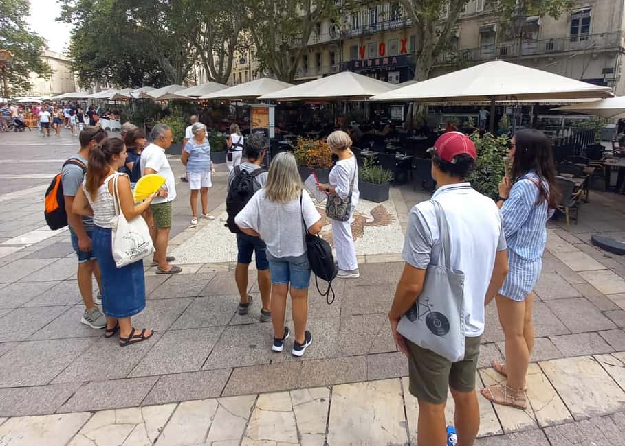 Avignon: History and Legend Walking Tour - Place du Palais Avignon: The Transition Into Papal Power