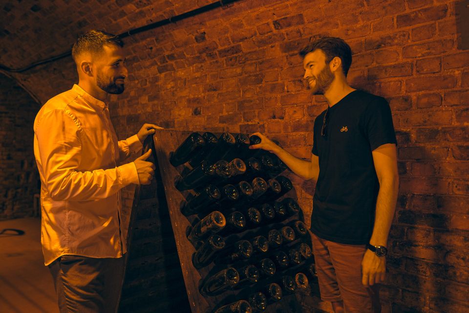 Aÿ-Champagne: Champagne House Tour and Tasting Class - The olfactory workshop and quiz: how to train your nose in 90 minutes