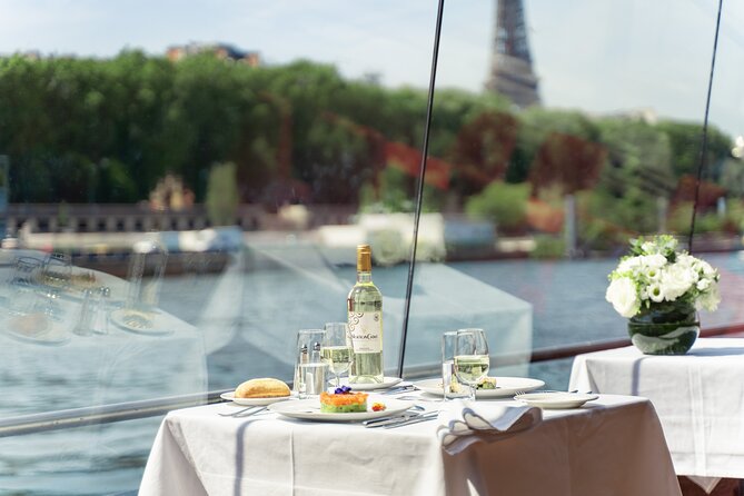 Bateaux Mouches Lunch Cruise on the Seine River in Paris - The 2-hour 15-minute cruise route: the Seine sights in a smart order