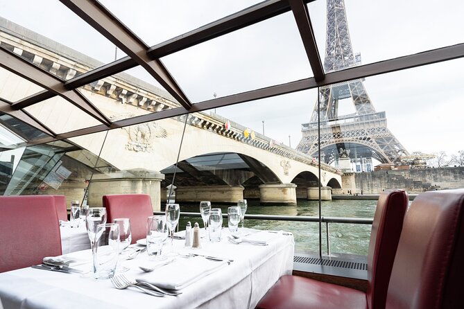 Bateaux Mouches Lunch Cruise on the Seine River in Paris - Views from the decks: where to sit for photos and comfort