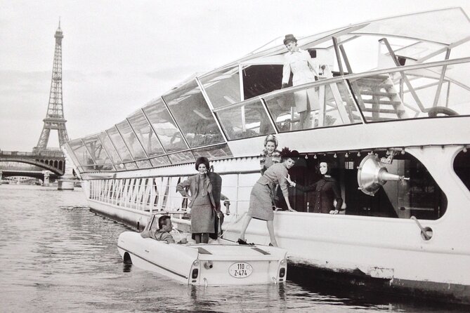 Bateaux Mouches Lunch Cruise on the Seine River in Paris - Who should book this Seine lunch cruise (and who might skip it)