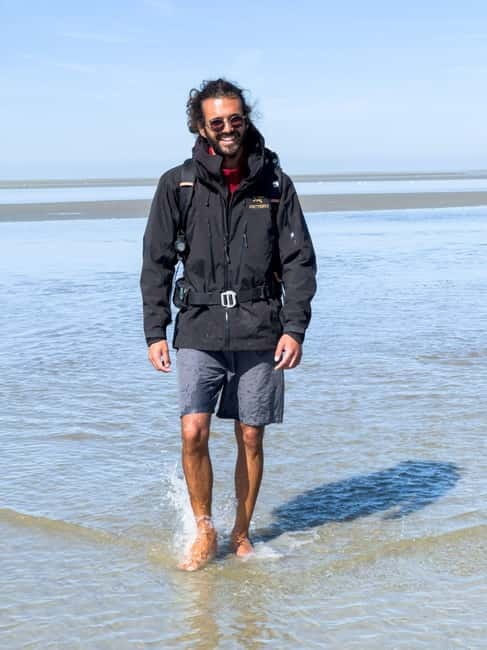 Bay of Mont Saint-Michel : Quicksands + See The Tide Coming - Learning the bay through tides and quicksand