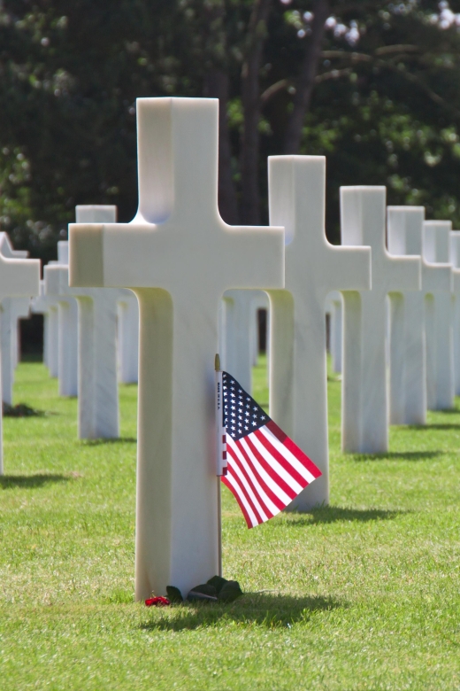 Bayeux: 2-hour tour of the D-Day beaches, by vintage sidecar - Normandy American Cemetery at Omaha Beach: what the guided walk does for you