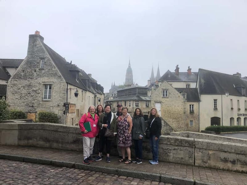 Bayeux: 9.30 DAILY 2-HOUR WALKING GROUP CITY TOUR IN ENGLISH - Why This 9:30 Walk Is a Smart Way to Get Oriented in Bayeux