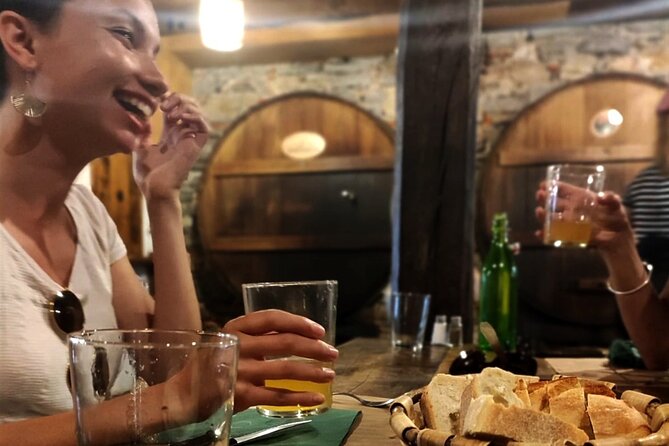 Bayonne Food Gastronomic Tour - Taste 10 Basque specialties - Starting at Église Saint-André