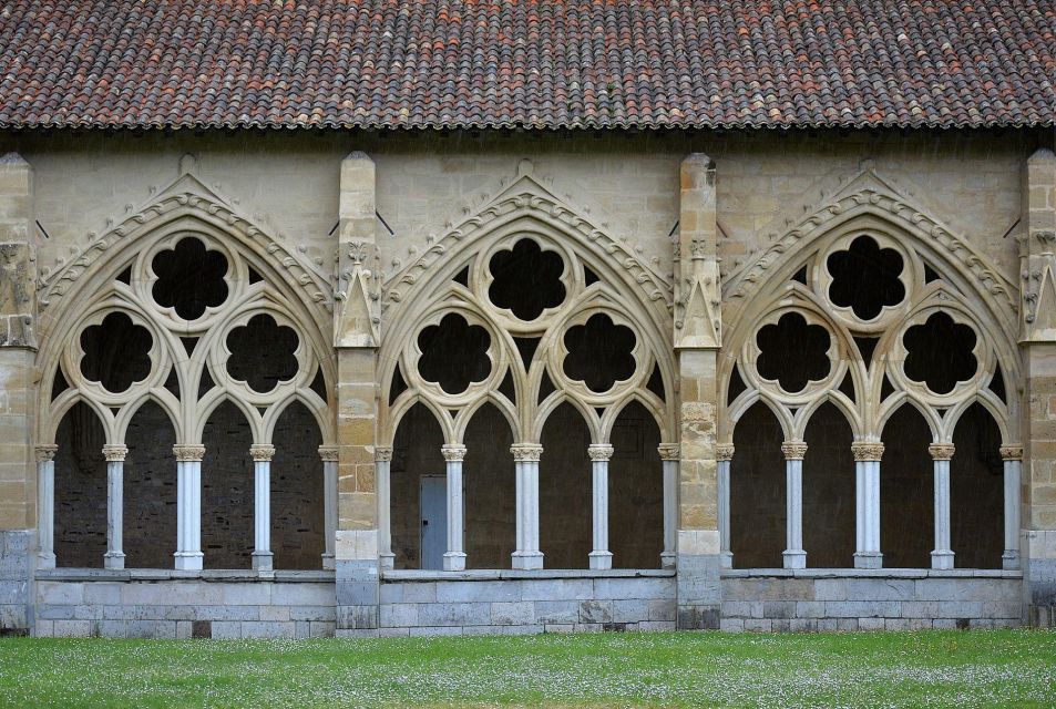 Bayonne: Private Guided Walking Tour - Eleanor, Henry II, and Bayonne’s royal story