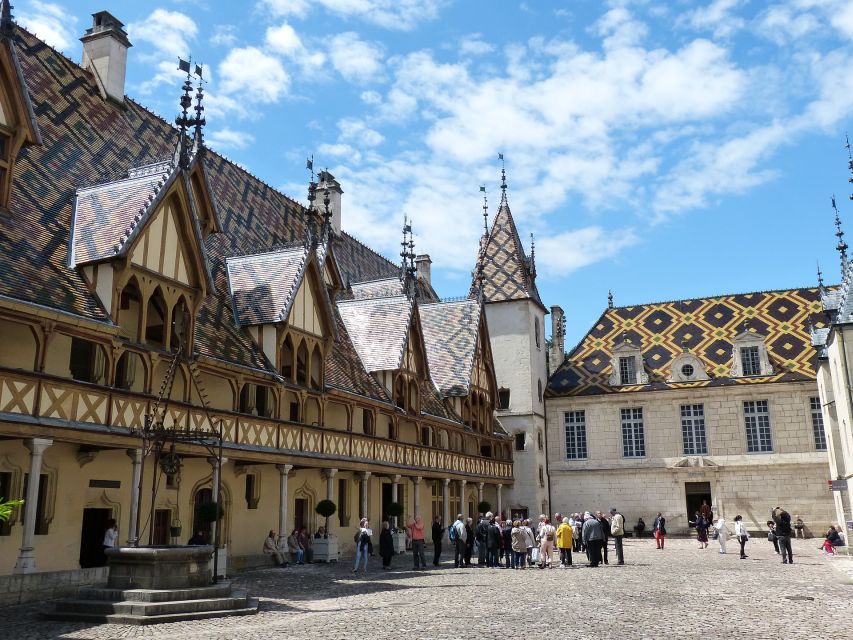 Beaune - Historic Guided Walking Tour - Place de la Halle and the everyday side of Beaune