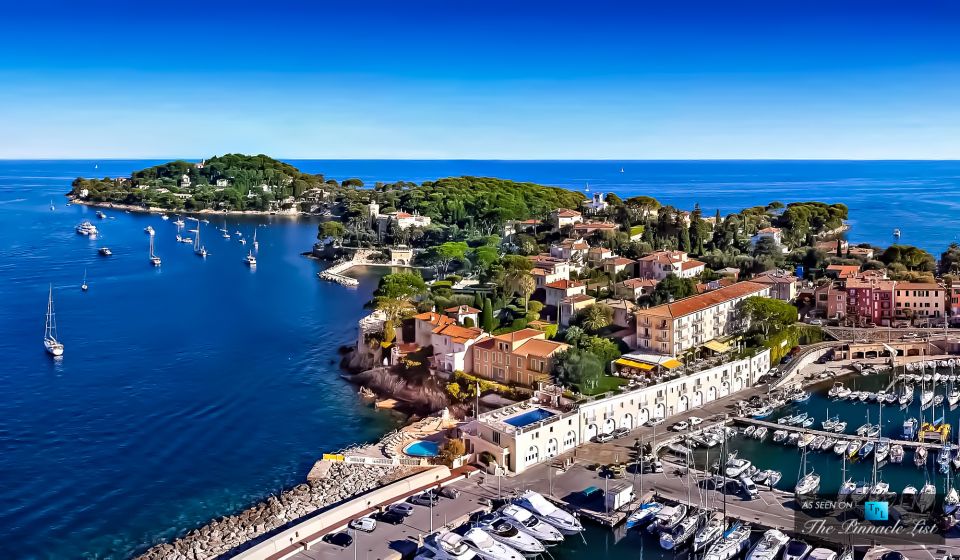 Beautiful Houses of the French Riviera Private Tour - Mont Alban gives you the opening postcard