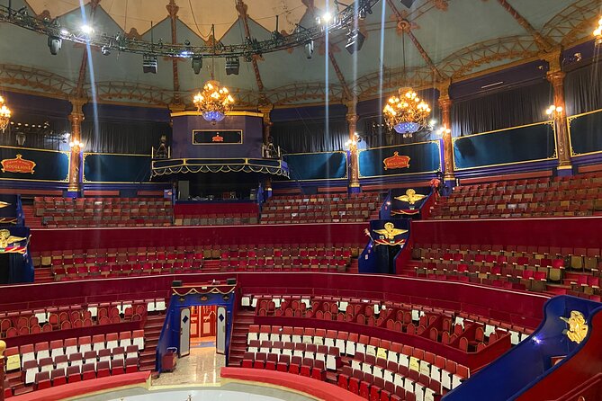 Behind the Scenes Experience of World's Oldest Circus in Paris - What the VIP Seating Adds